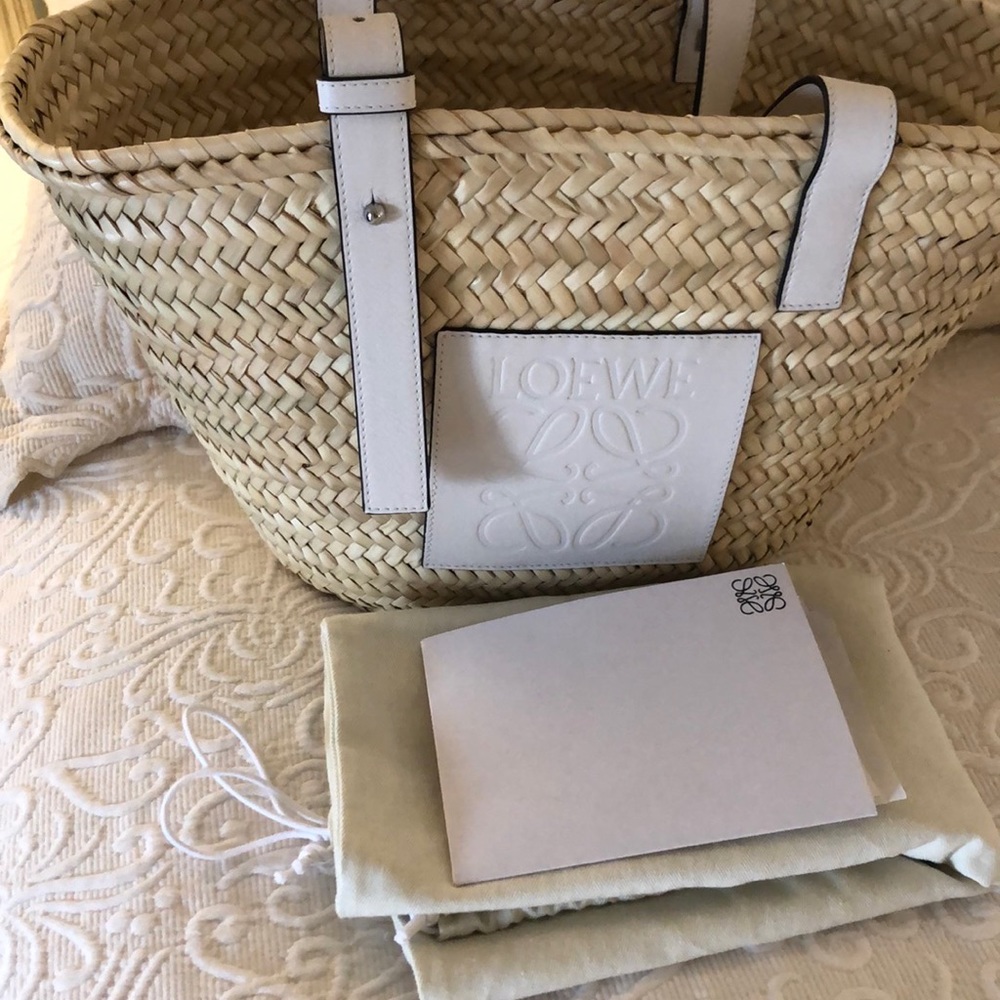 LOEWE MEDIUM BASKET BAG